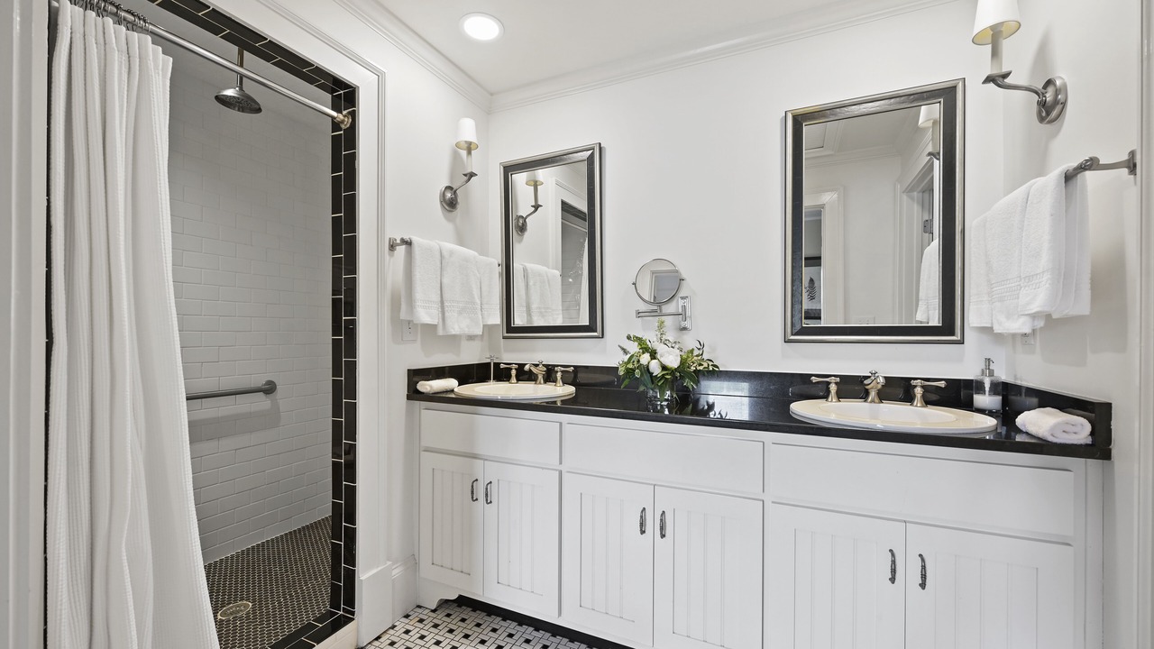 Photo of Others in Madison