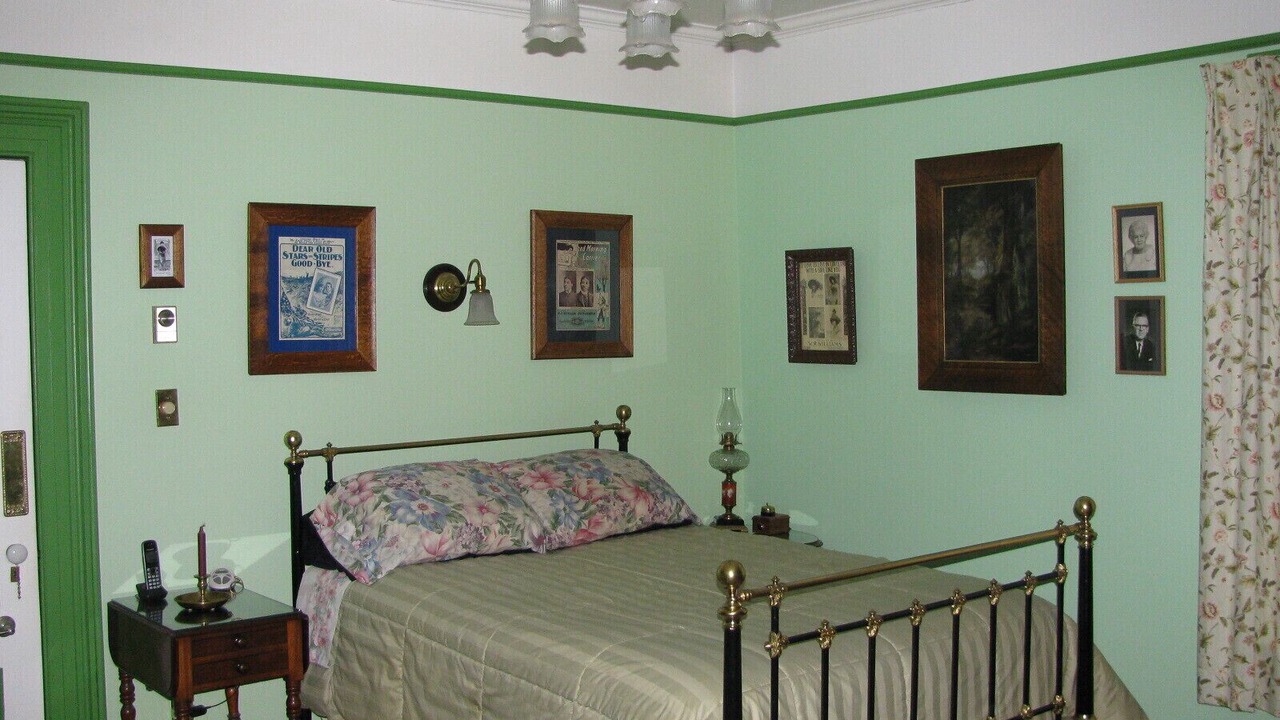 Photo of Livingroom in Downtown St. John's