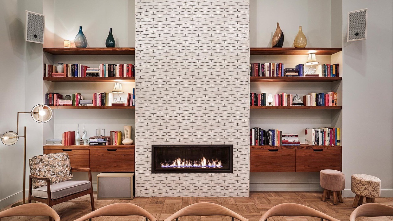 Photo of Others in Williamsburg