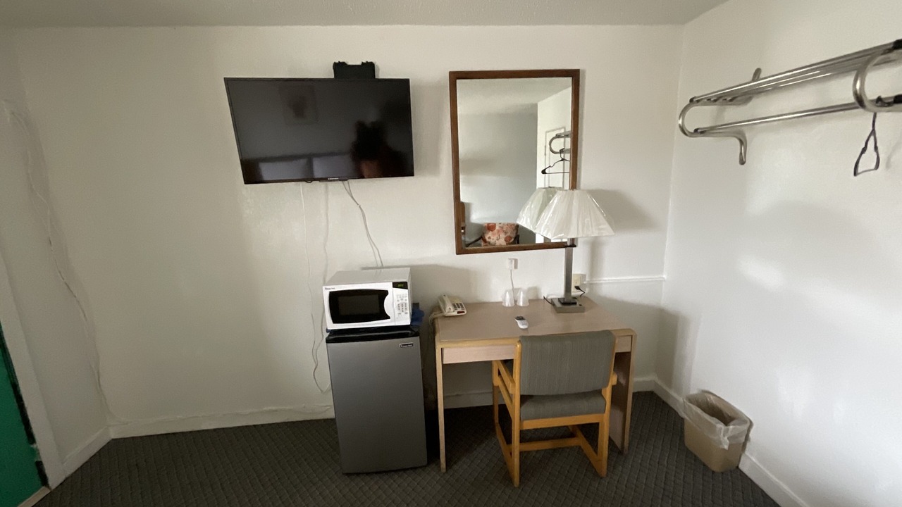Photo of Bedroom in Liberal