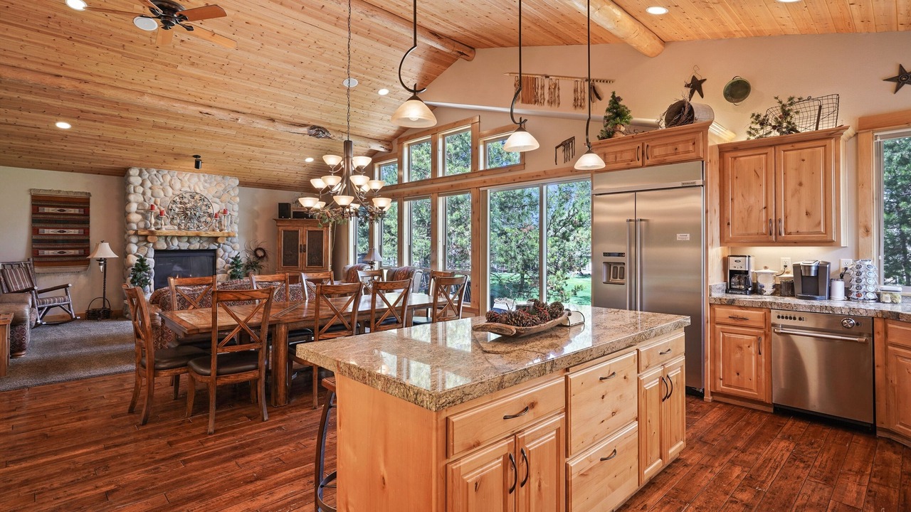 Photo of Kitchen in Sunriver