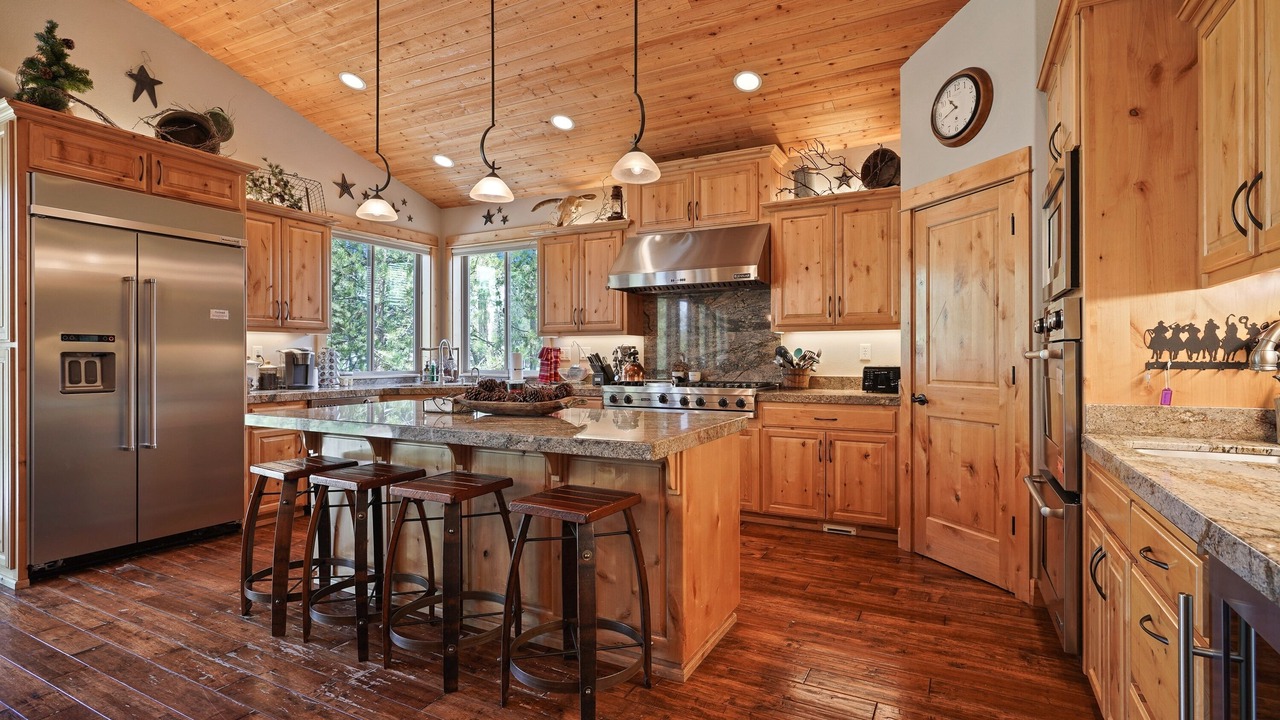 Photo of Kitchen in Sunriver