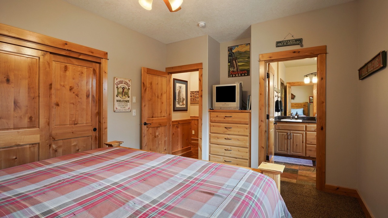 Photo of Others in Sunriver