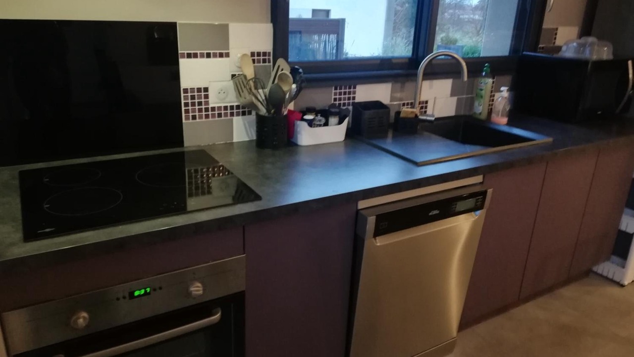 Photo of Kitchen in Porte Des Alpes - Mi Plaine - Manissieux