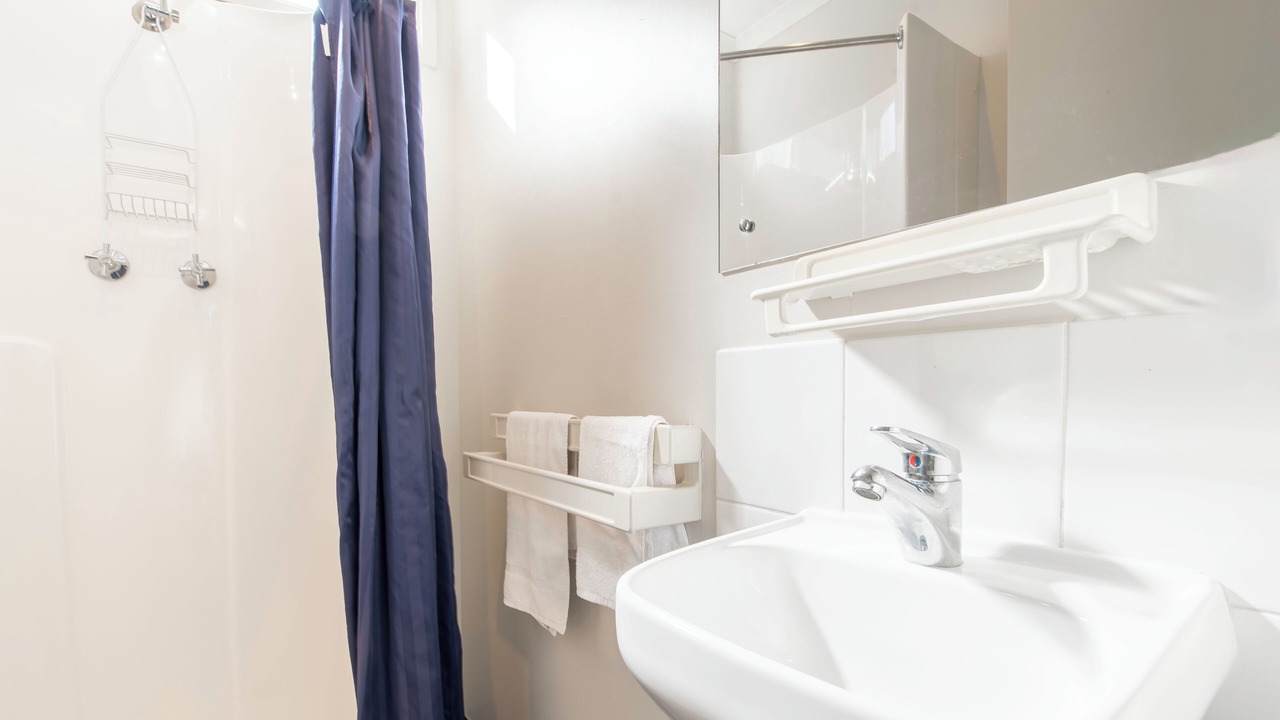 Photo of Bathroom in Windsor Gardens