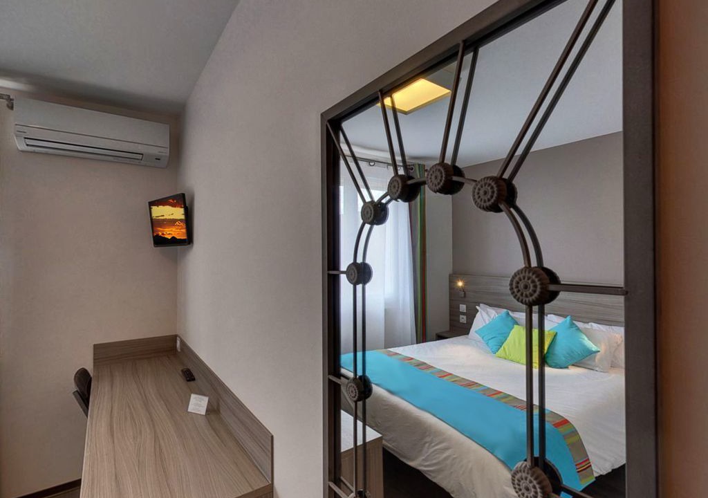 Photo of Bedroom in Mediterranee