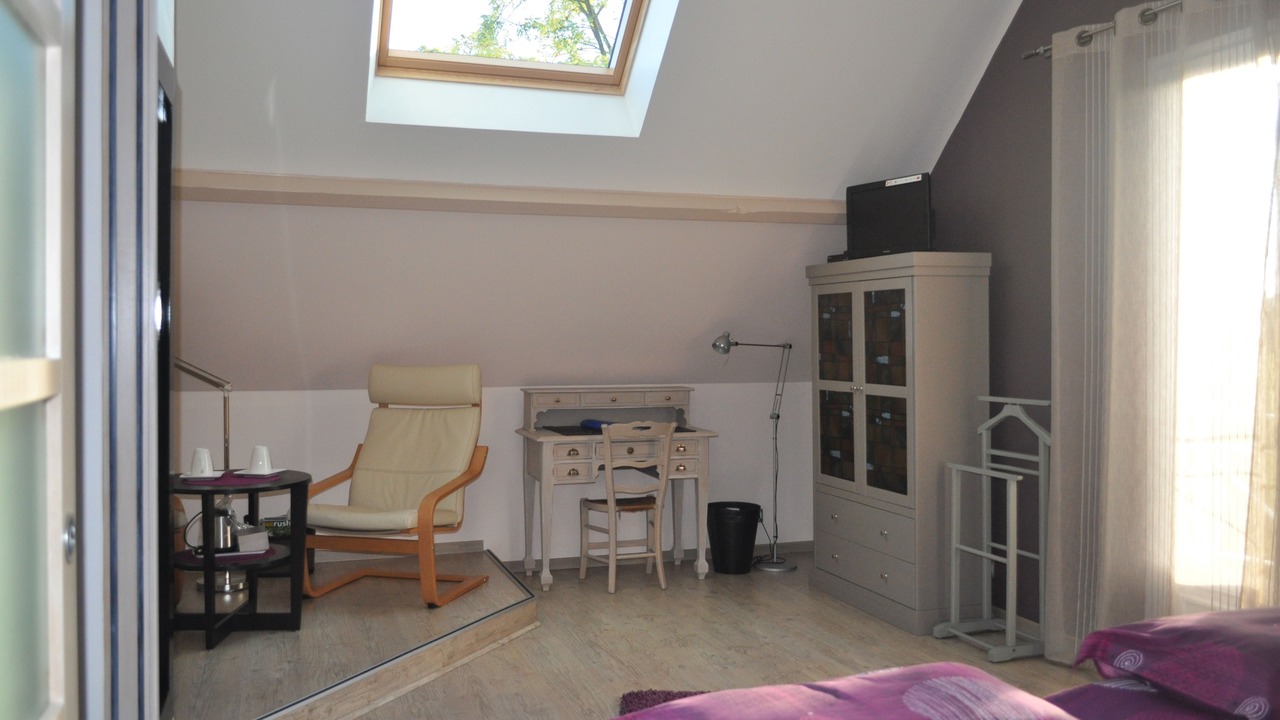 Photo of Others in Levelay