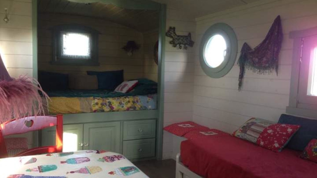 Photo of Others in Les Loges