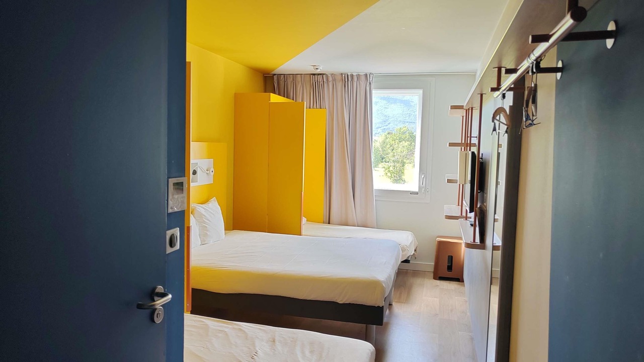 Photo of Bedroom in Saint-Genis-Pouilly