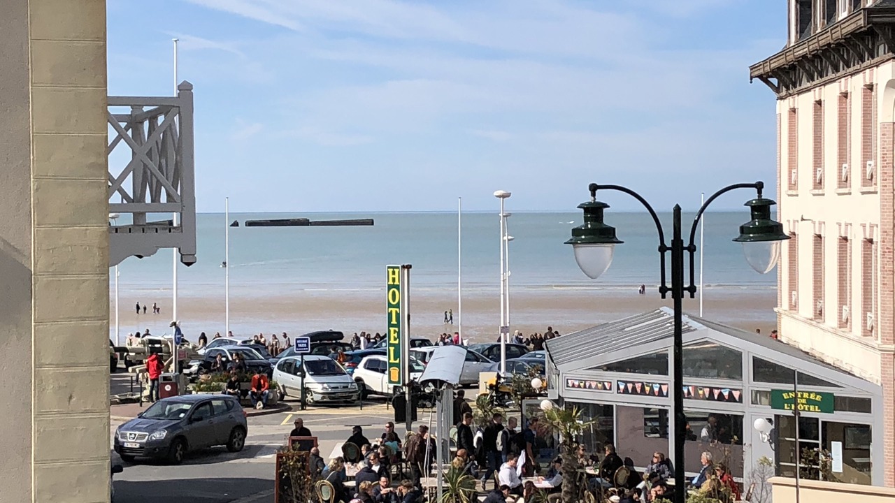 Photo of Bedroom in Arromanches-les-Bains