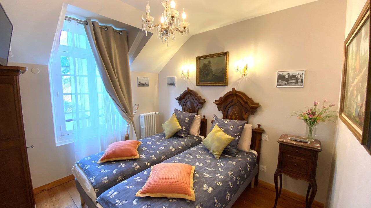 Photo of Bedroom in Arromanches-les-Bains