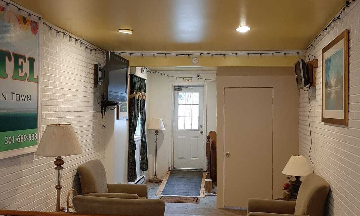 Photo of Others in Frostburg