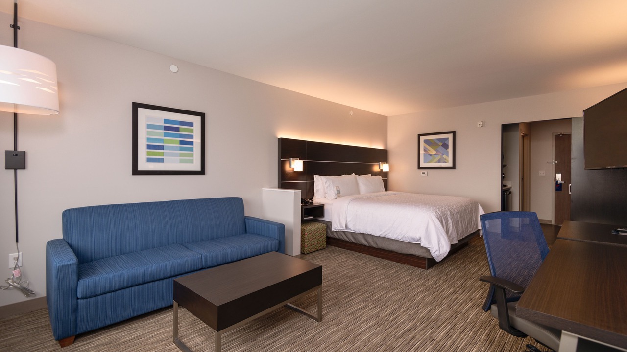 Photo of Bedroom in Downtown Tulsa
