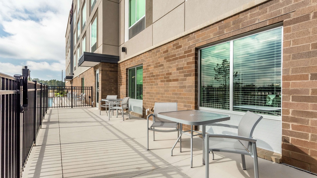 Photo of Patio Balcony in Saraland