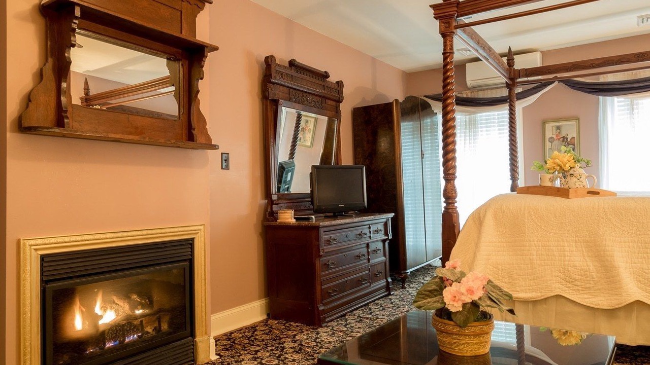 Photo of Bedroom in Willoughby