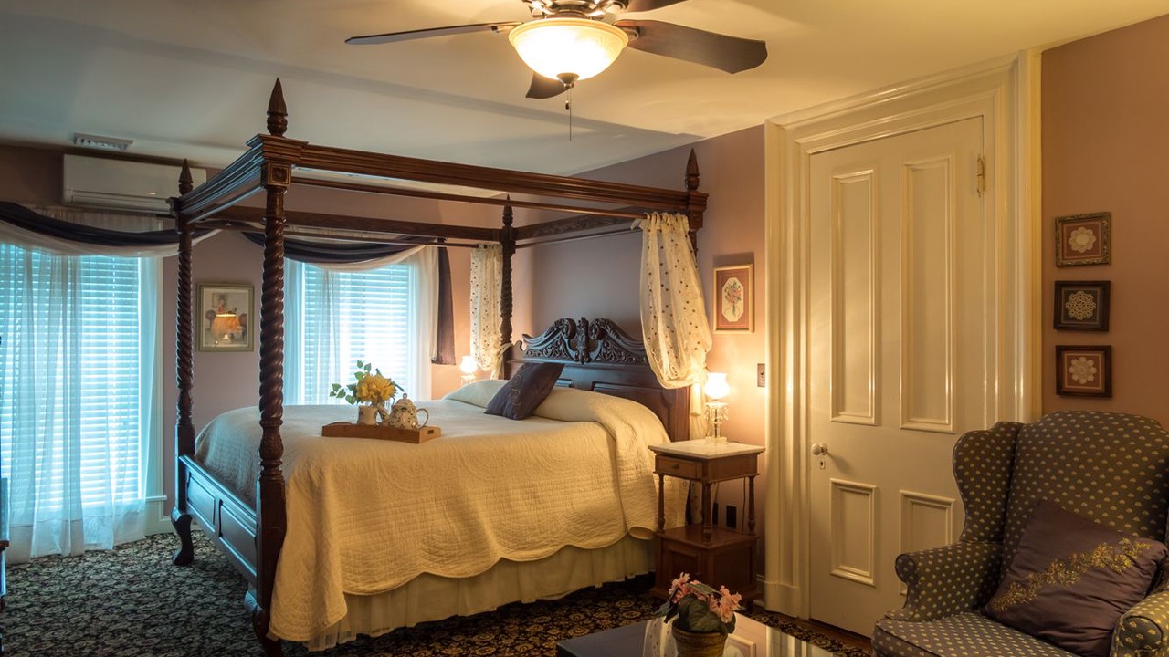 Photo of Bedroom in Willoughby