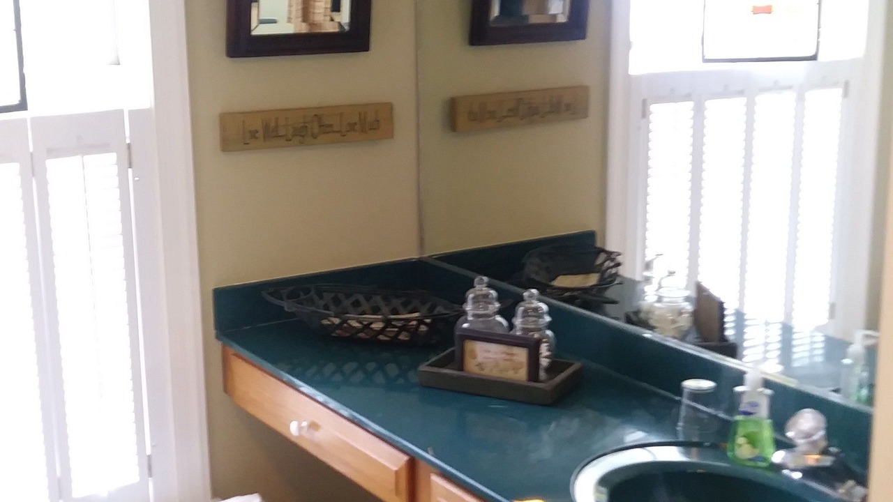 Photo of Bathroom in Secretary