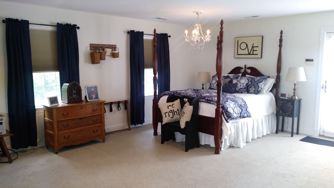 Photo of Bedroom in Secretary