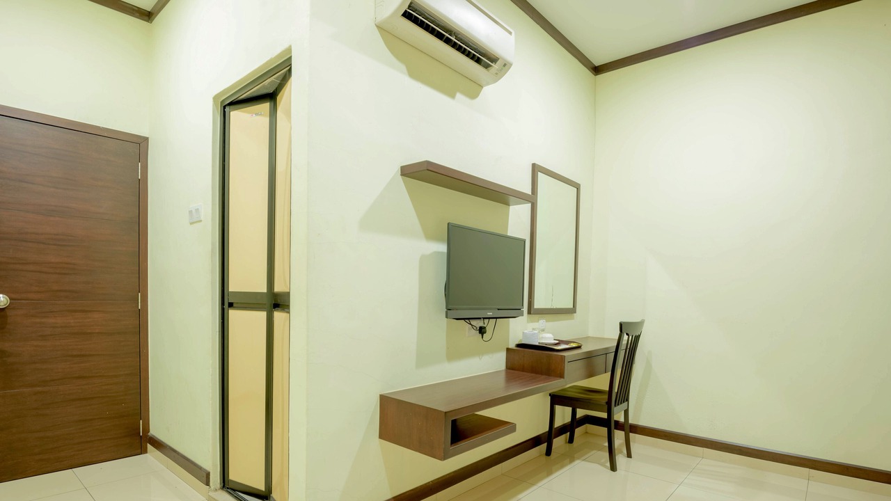 Photo of Others in Kesang