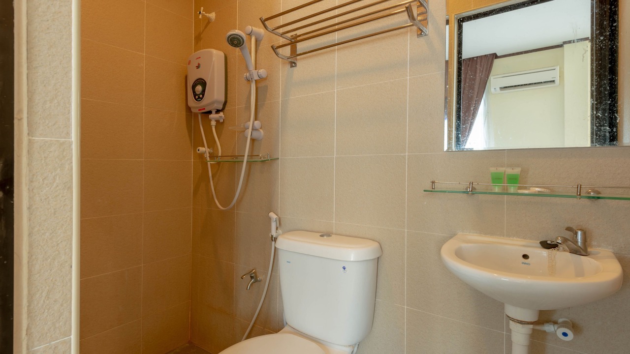 Photo of Bathroom in Kesang