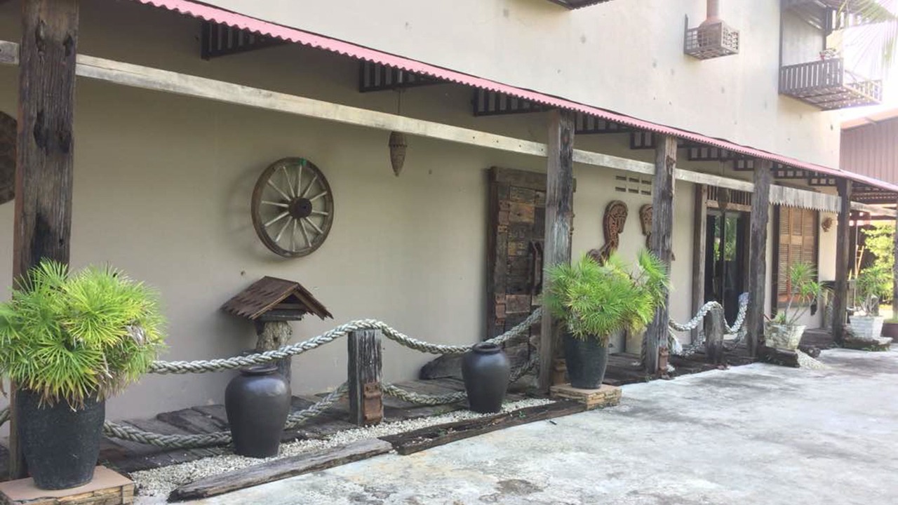 Photo of Outdoor in Kesang