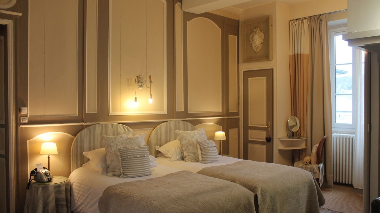 Photo of Bedroom in Guingamp