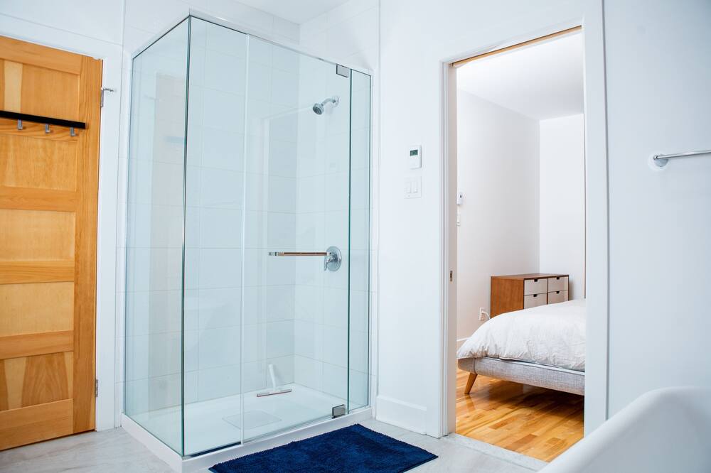 Photo of Bedroom in Latin Quarter