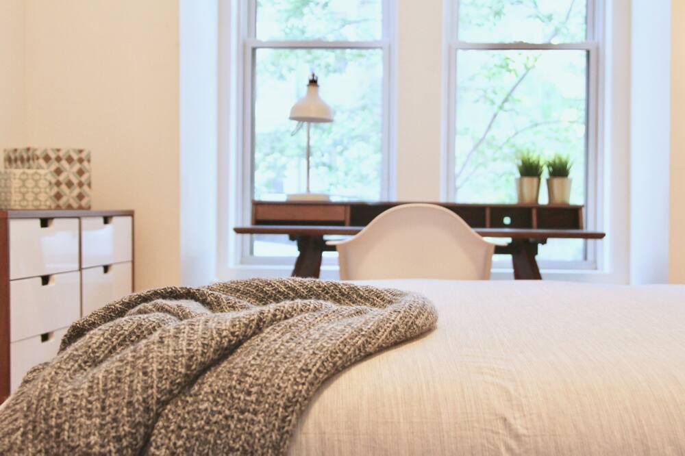 Photo of Bedroom in Latin Quarter