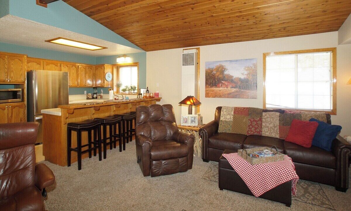 Photo of Livingroom in Peter Pan