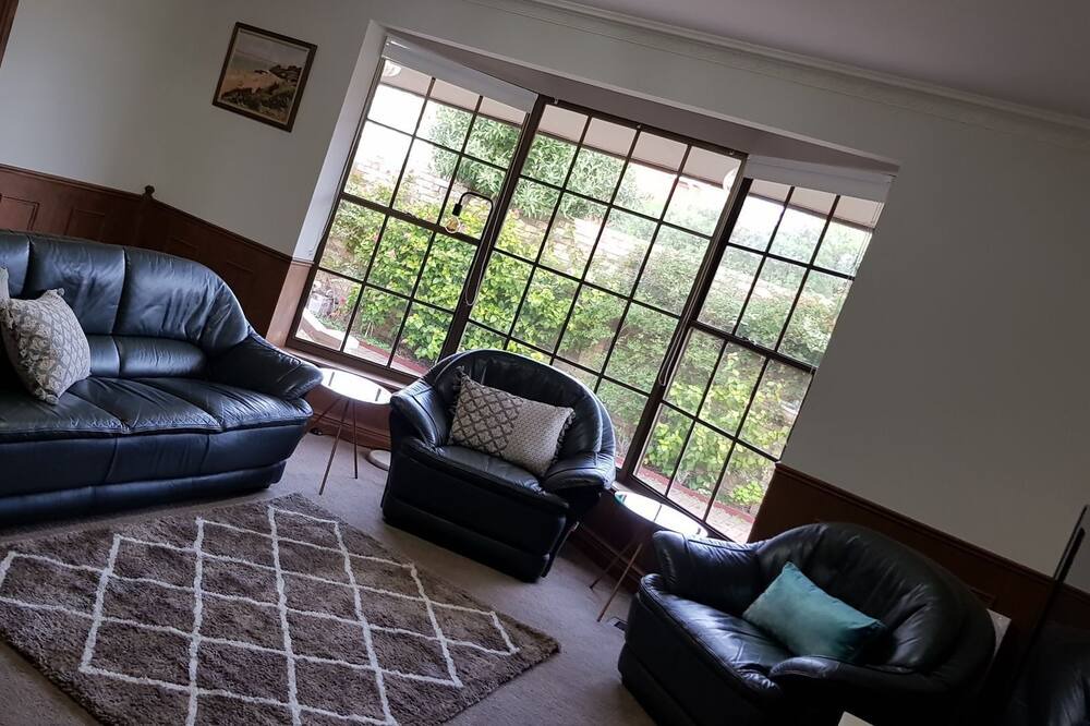 Photo of Others in Parkdale