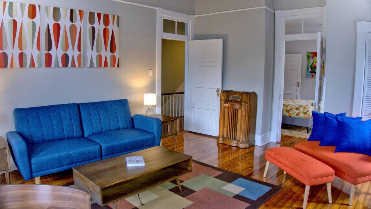 Photo of Livingroom in Dixon Park