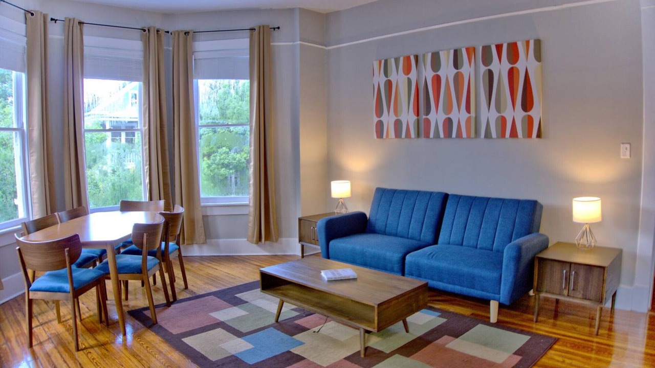 Photo of Livingroom in Dixon Park