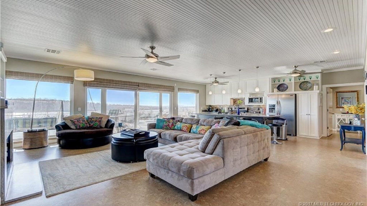 Photo of Livingroom in Texanna