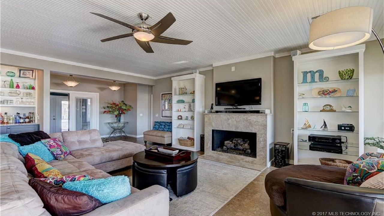 Photo of Livingroom in Texanna