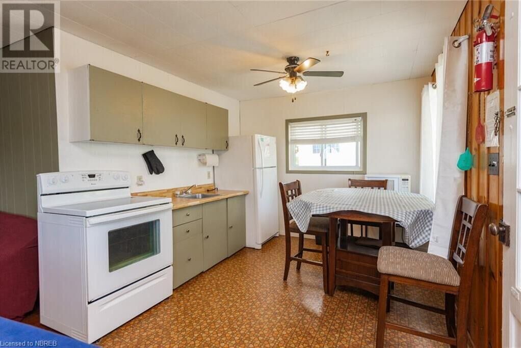 Photo of Kitchen in Port Loring