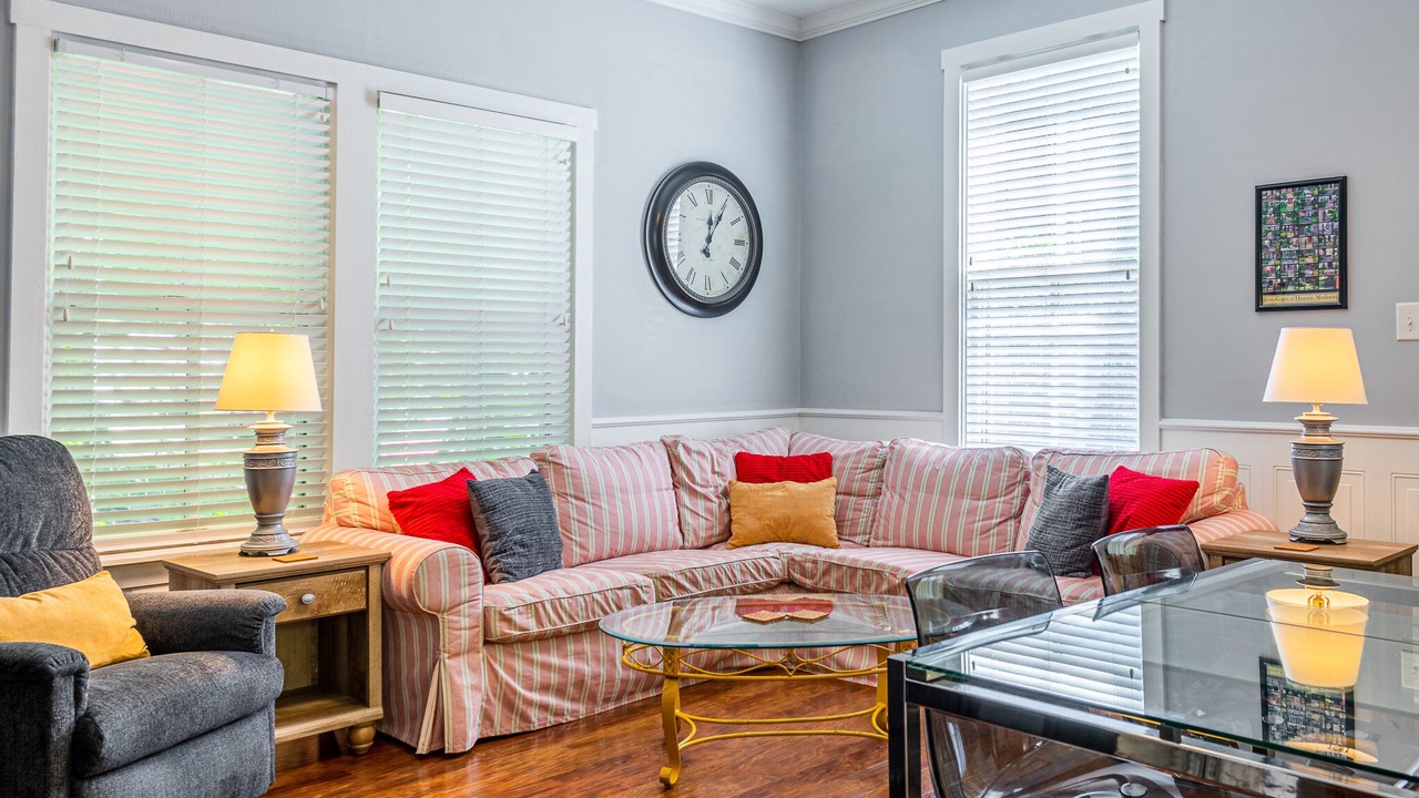 Photo of Livingroom in Madison