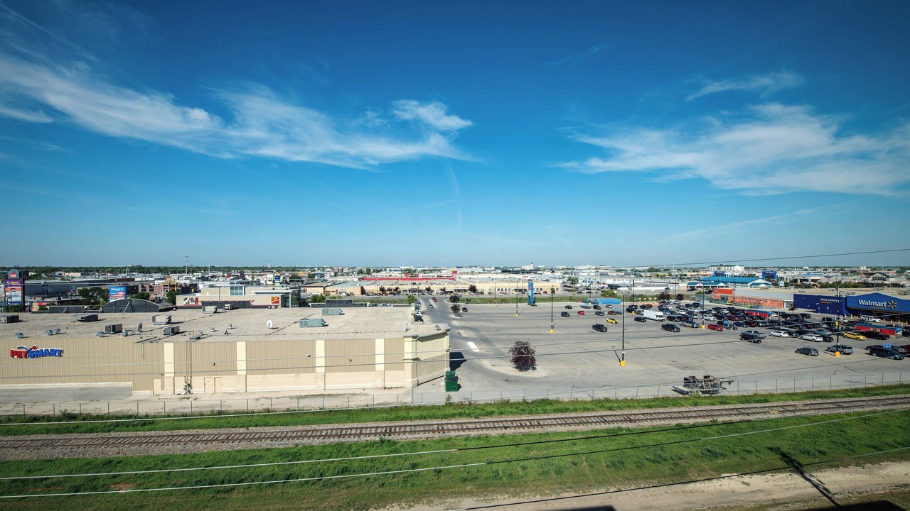 Photo of Others in Winnipeg