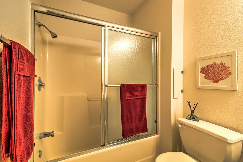 Photo of Bathroom in Lakeland
