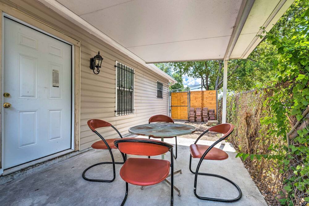 Photo of Outdoor in Old East Dallas