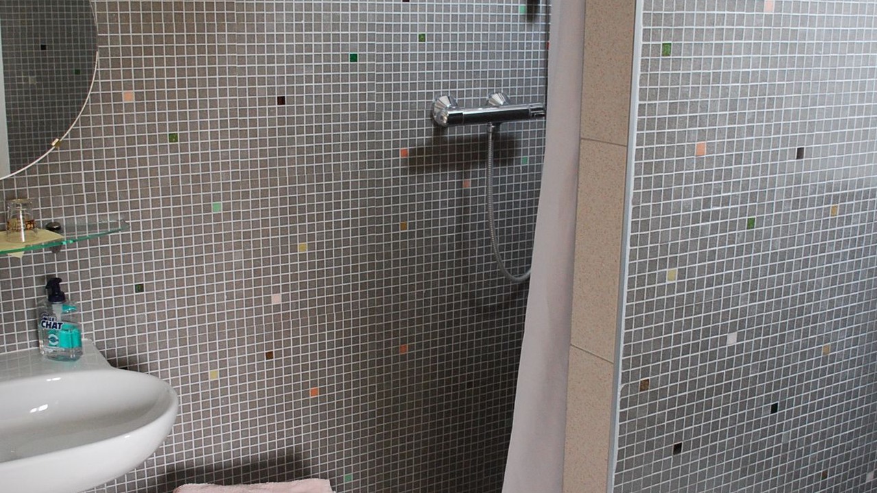 Photo of Bathroom in Venables