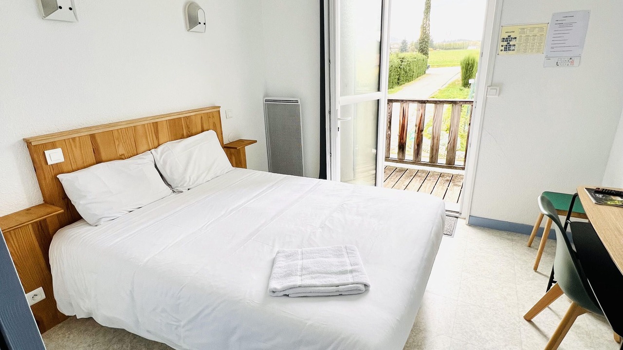 Photo of Bedroom in Baix