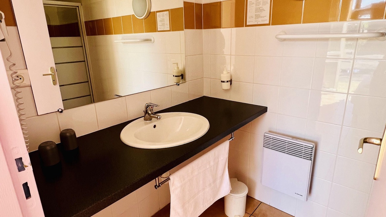 Photo of Bathroom in Baix