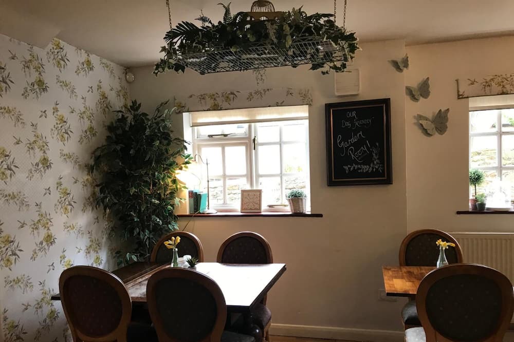 Photo of Kitchen in Melton Mowbray