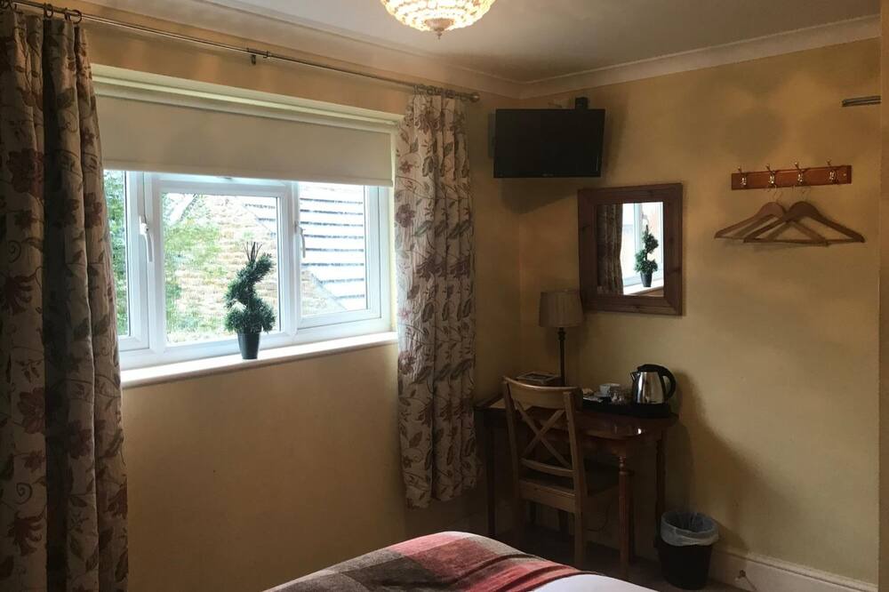 Photo of Bedroom in Melton Mowbray