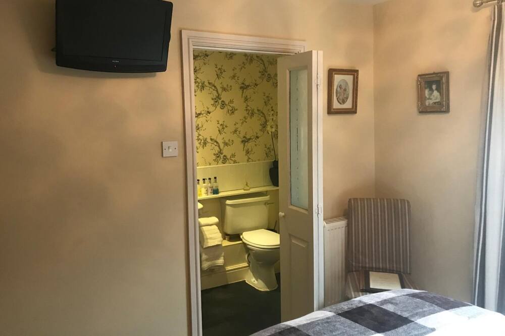 Photo of Bedroom in Melton Mowbray