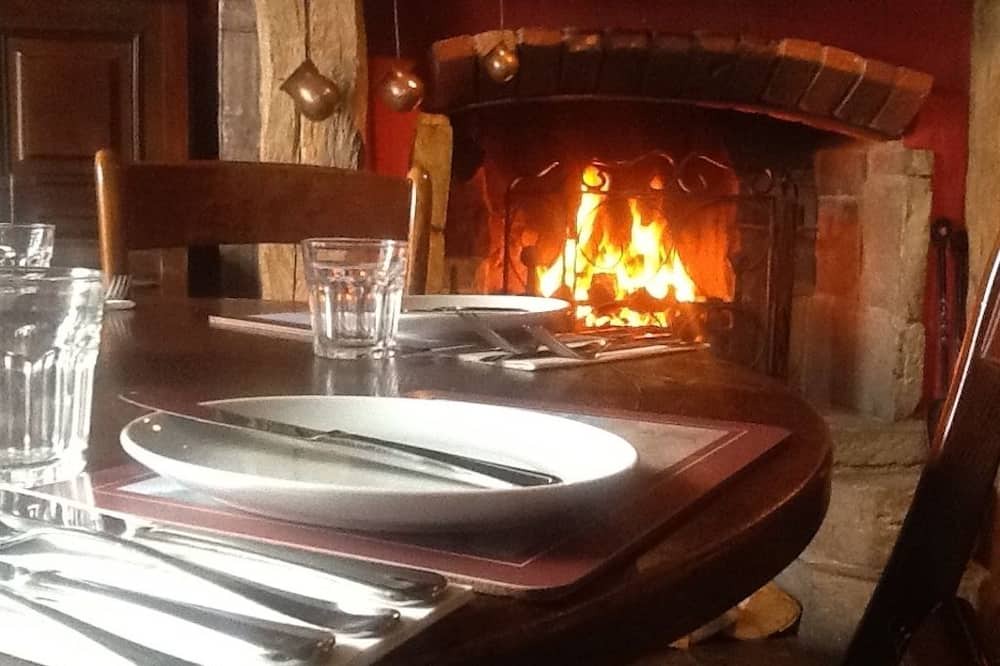 Photo of Others in Melton Mowbray