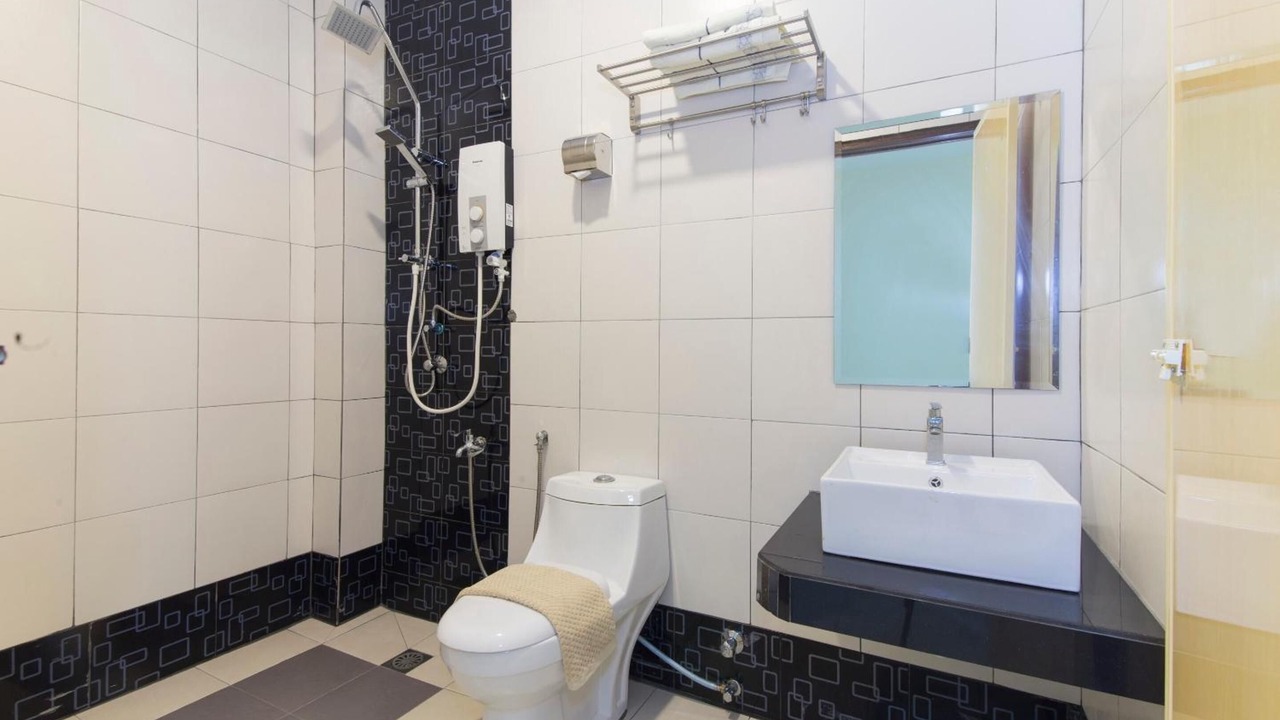 Photo of Others in Bahau