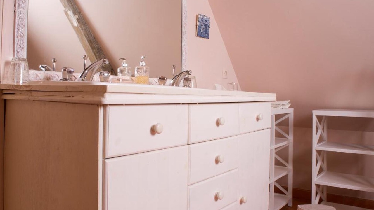 Photo of Others in Louerre