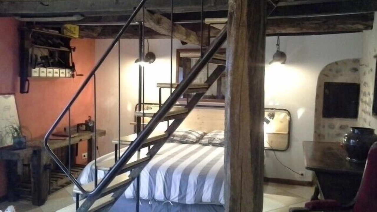 Photo of Bedroom in Meximieux