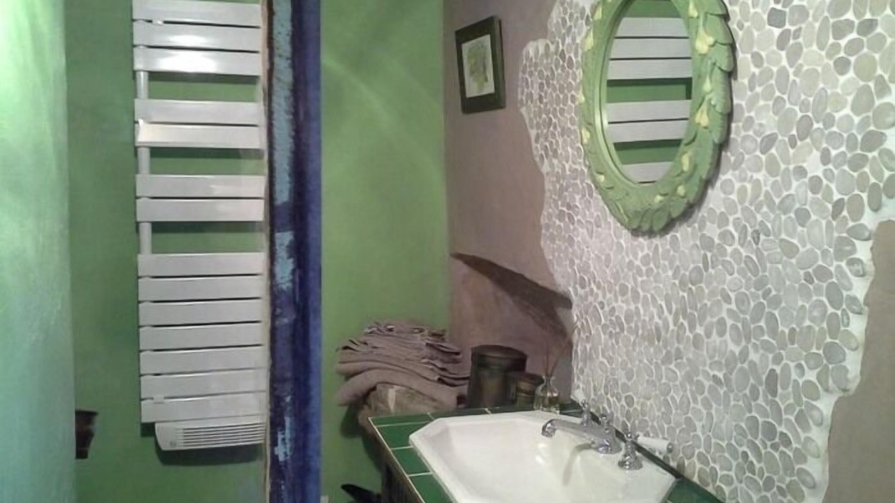 Photo of Bathroom in Meximieux